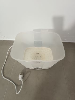 Esterilizador biberones y chupetes Chicco - Vapor