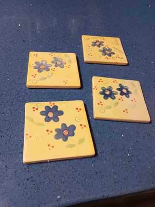 4 Posavasos Cerámica Flores