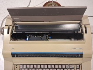 Máquina escribir eléctrica Xerox 6001