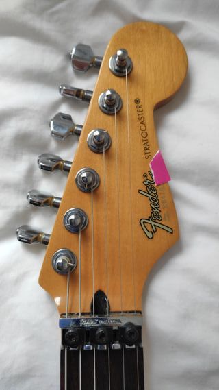 Guitarra Fender Stratocaster Japón 1988