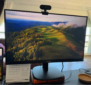 Monitor Philips 24" + cables hdmi y energia