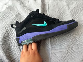 Zapatillas Nike SB Ishod Wair - Negras y Moradas