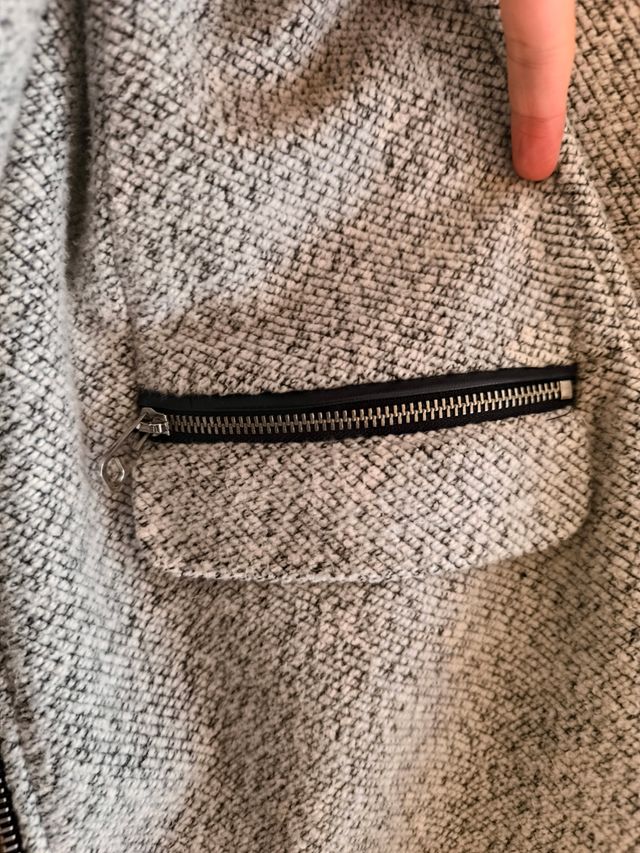 Abrigo gris Stradivarius M