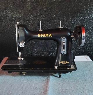 Máquina de coser antigua