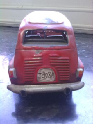 Maqueta Seat 600 Rojo hierro