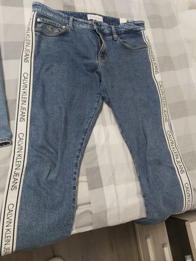 Pantalon vaquero Calvin Klein