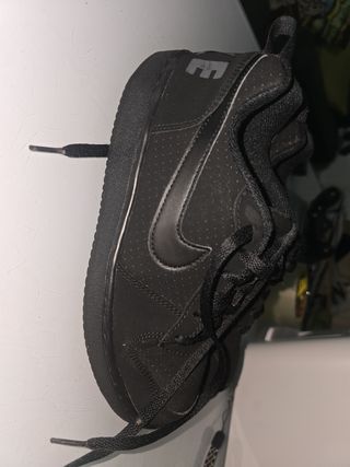 Zapatillas Nike negras 37,5