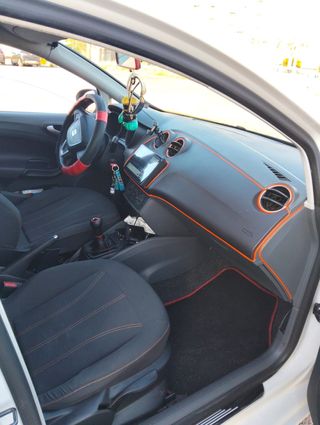 seat ibiza ibiza 2011