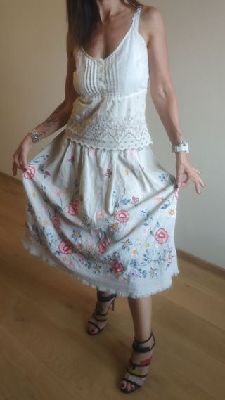 Gonna floreale crema o bianca