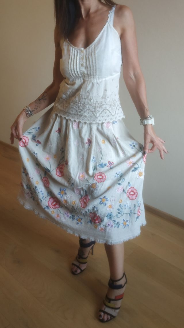 Gonna floreale crema o bianca