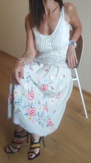 Gonna floreale crema o bianca