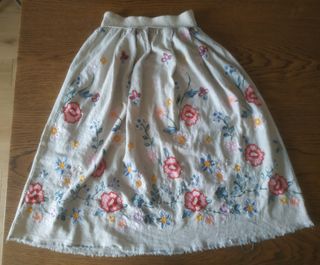 Gonna floreale crema o bianca