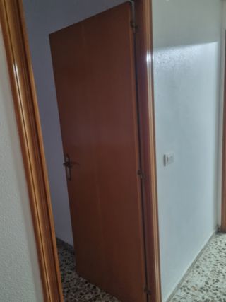 Puertas madera seminuevas