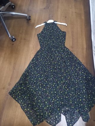 Vestido negro estampado flores