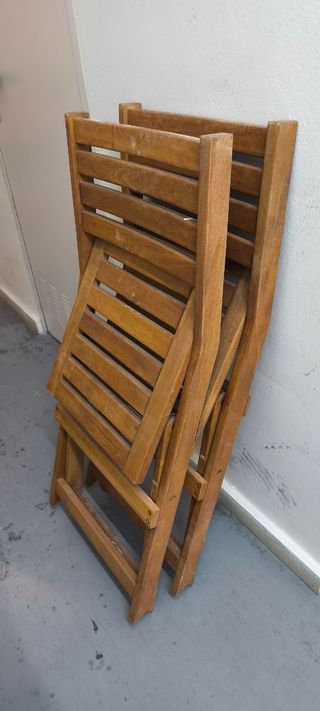 2 Sillas plegables madera
