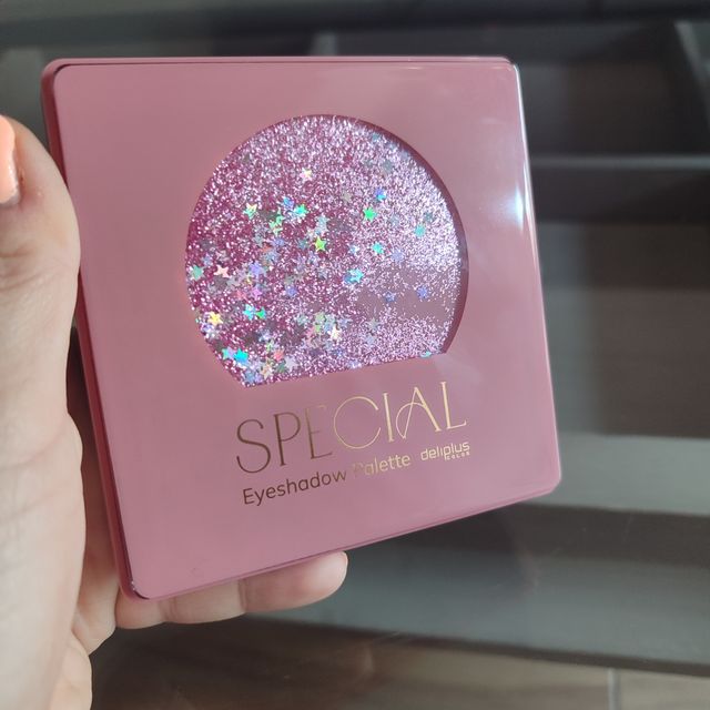 Paleta de sombras sin estrenar