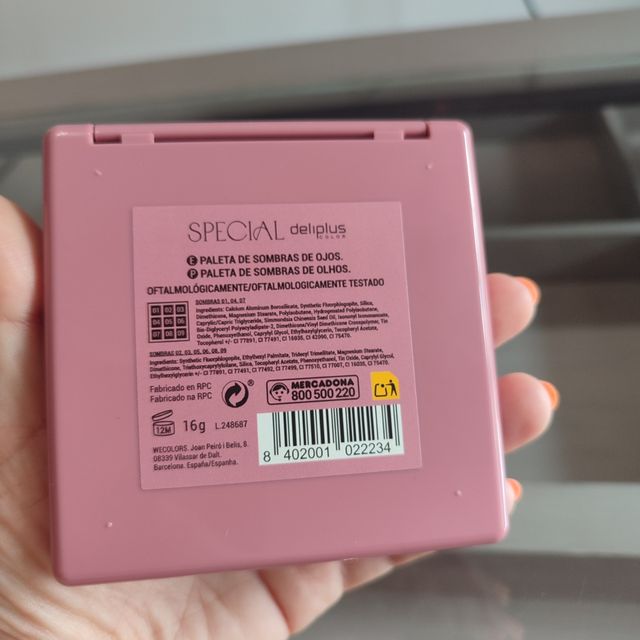 Paleta de sombras sin estrenar