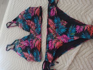 Bikini Primark multicolor talla M