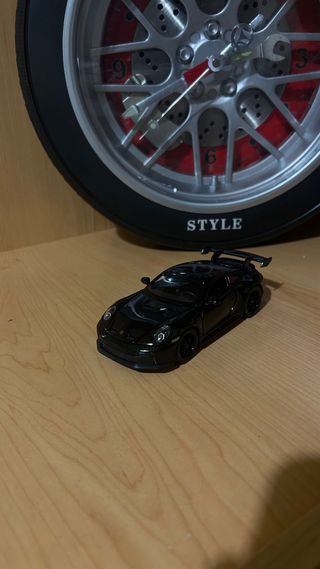 Porsche 911 GT3 RS 1:32