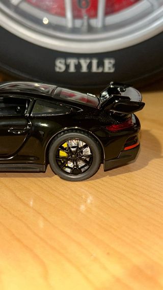 Porsche 911 GT3 RS 1:32