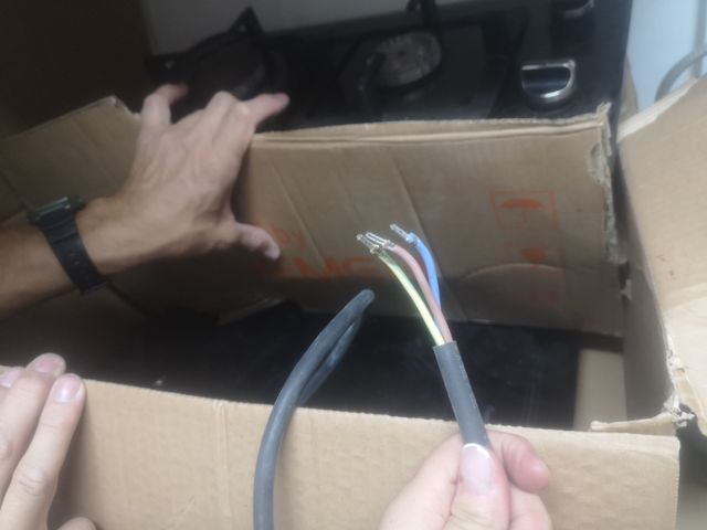 Vitrocerámica gas y luz + Freidora