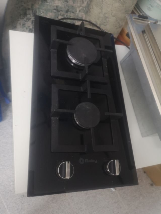 Vitrocerámica gas y luz + Freidora