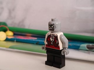 Lego Zombie Minifigure