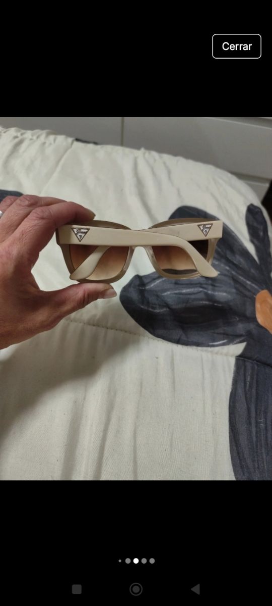 Gafas sol Guess beige