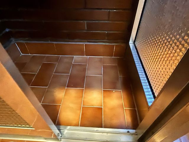 Armario metálico gris - 2 puertas correderas