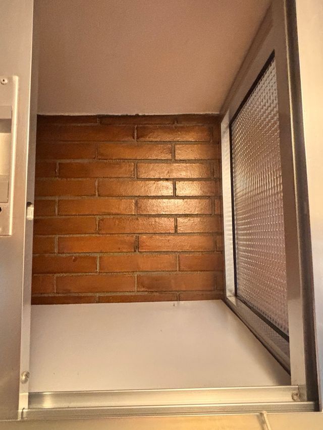 Armario metálico gris - 2 puertas correderas