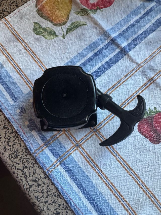 Arrancador de motor para cortacésped, desbrizadora