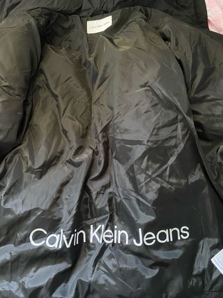 Chaqueta acolchada Calvin Klein negra