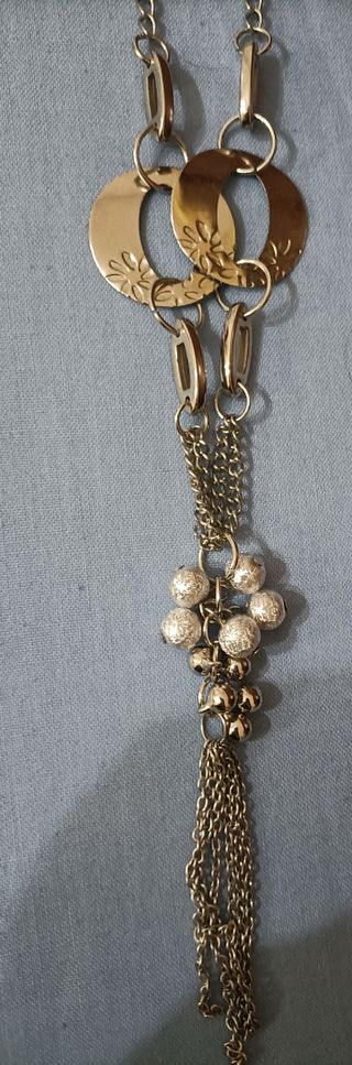 Collana lunga color argento - leggera