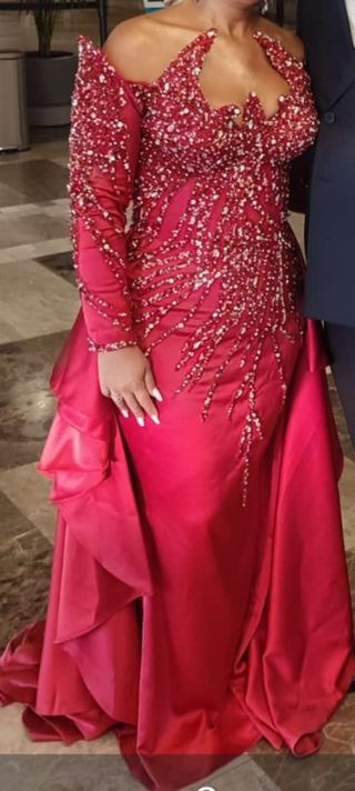 Vestido rojo boda gitana