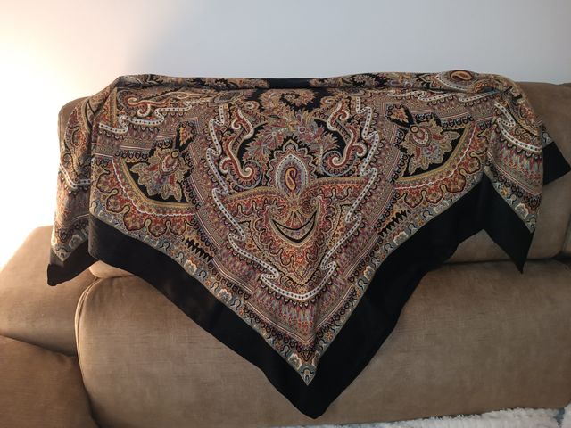 Mantón pañuelo cien colores