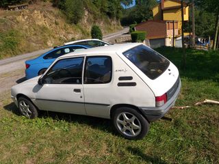 Peugeot 205 Winner 1.1 Carburación 