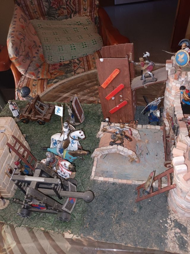 Maqueta castillo medieval + extras