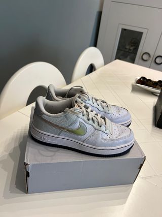 Nike Air Force 1 Gris Plata