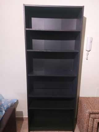 Estantería libreria NEGRA mod. BILLY de IKEA