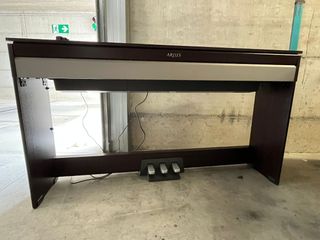 Yamaha Arius: Pianoforte Digitale