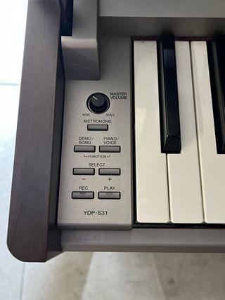 Yamaha Arius: Pianoforte Digitale