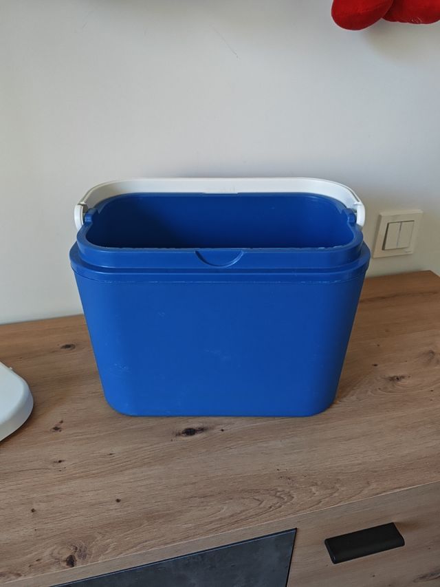 Nevera portátil azul