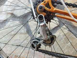 Bicicleta carretera BH vintage