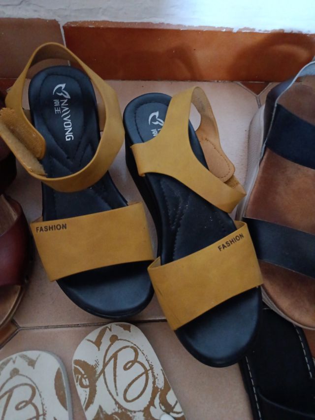 Calzado variado mujer