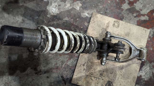 Amortiguador Suzuki DR Big 750