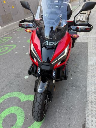 Honda X-ADV 750 (2024) - Impecable
edicion limited