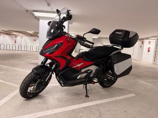 Honda X-ADV 750 (2024) - Impecable
edicion limited