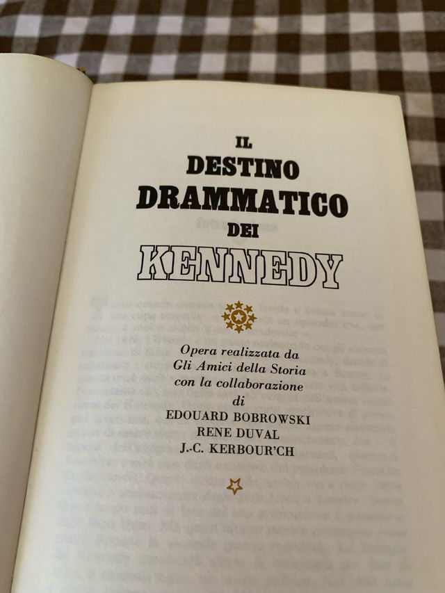 4 Libri Vintage: Interpol, Normandia, Aztechi, Ken