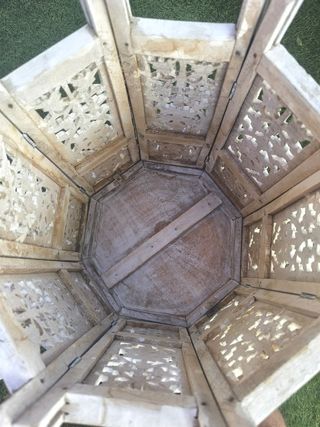 Tavoli arabi in legno bianco