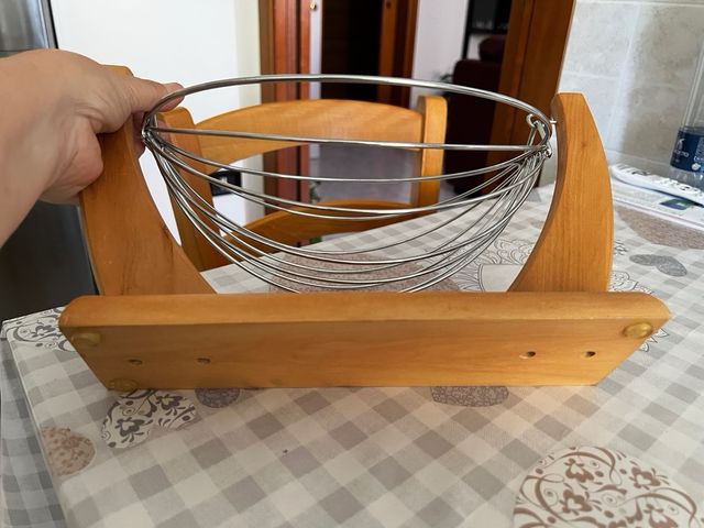 Portafrutta in legno e acciaio in buone condizioni